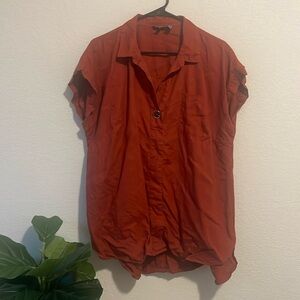 Ellen Tracy 100% linen top